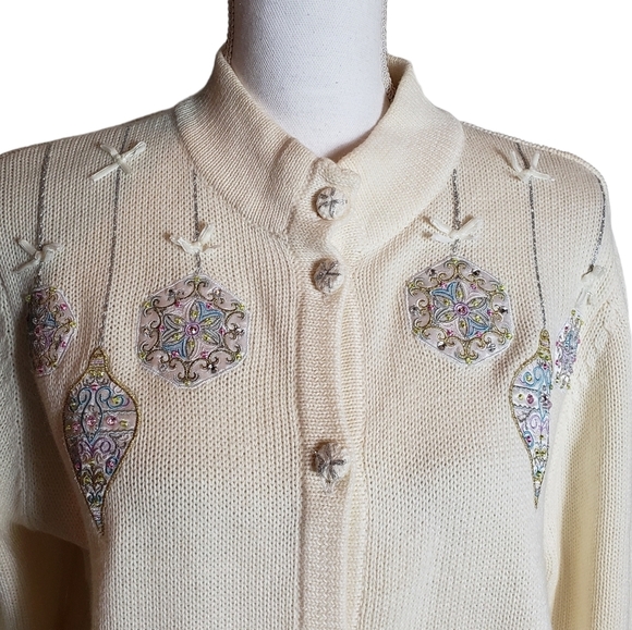 Vintage Embroidered Cardigan Sz Large Sequin Christmas Holiday Ornament  Sweater - Picture 2 of 12